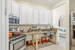 1875 Bridgepointe Cir, Vero Beach, FL 32960 - Photo 8