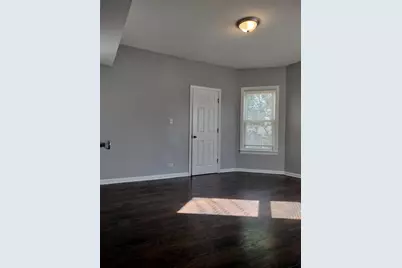 2525 E 72nd Place #2, Chicago, IL 60649 - Photo 6