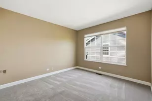 546 Tewksbury Cir, Oswego, IL 60543 - Photo 36