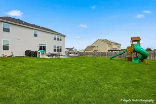 6828 Galway Dr, McHenry, IL 60050 - Photo 38