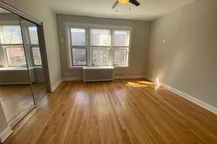 1525 W Estes Ave, Chicago, IL 60626 - Photo 6