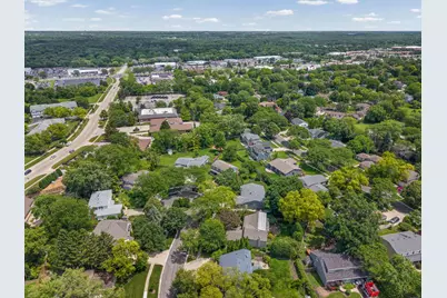 281 Tyler Court, Libertyville, IL 60048 - Photo 34