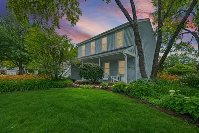 281 Tyler Court, Libertyville, IL 60048 - Photo 2