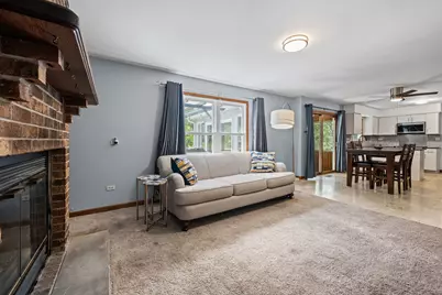 281 Tyler Court, Libertyville, IL 60048 - Photo 10