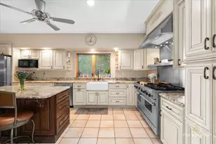 2 Marberry Dr, Prospect Heights, IL 60070 - Photo 12