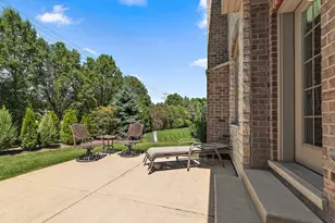 9868 Folkers Dr, Frankfort, IL 60423 - Photo 44
