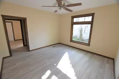 451 Marion Avenue #1, Aurora, IL 60505 - Photo 8