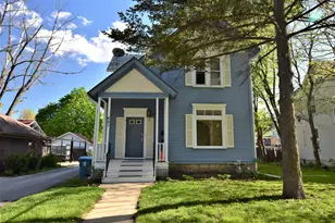 451 Marion Ave, Aurora, IL 60505 - Photo 1