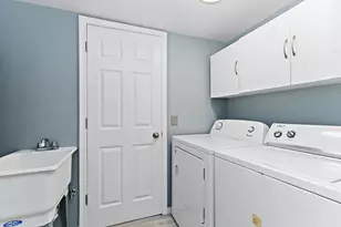 304 Carmelhead Ln, Schaumburg, IL 60193 - Photo 14
