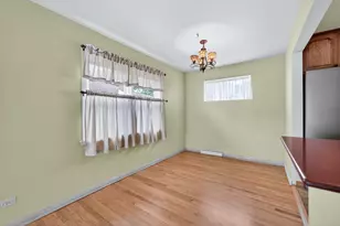 5012 N Busse Ave, Chicago, IL 60656 - Photo 18