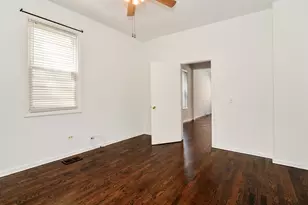 725 N Throop St, Chicago, IL 60642 - Photo 4