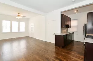 725 N Throop St, Chicago, IL 60642 - Photo 2