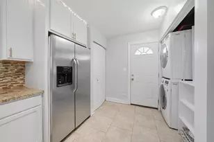 17242 Community St, Lansing, IL 60438 - Photo 6