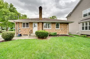 1221 N Webster St, Naperville, IL 60563 - Photo 4
