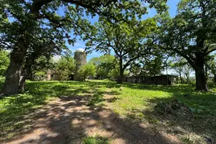 14N403 Thurnau Rd, Hampshire, IL 60140 - Photo 2