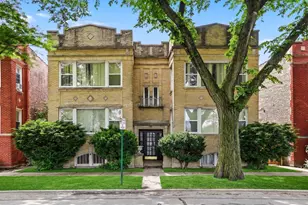 17 Garfield St, Oak Park, IL 60304 - Photo 1