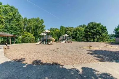 1800 Darnell Street, Libertyville, IL 60048 - Photo 54