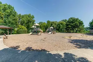 1800 Darnell St, Libertyville, IL 60048 - Photo 54