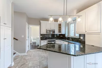 1800 Darnell Street, Libertyville, IL 60048 - Photo 6