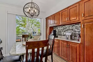 7201 N Lincoln Ave, Lincolnwood, IL 60712 - Photo 12