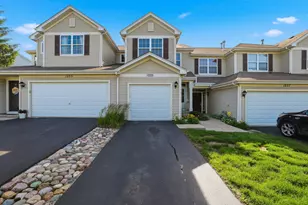 1235 Remington Dr, Volo, IL 60020 - Photo 2