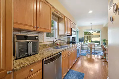 223 Pin Oak Drive #223, Wilmette, IL 60091 - Photo 10