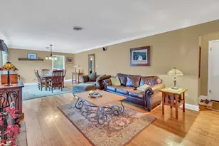 9205 Millard Ave, Evergreen Park, IL 60805 - Photo 8