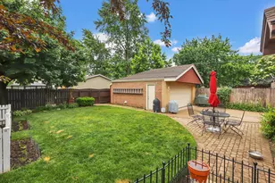 9205 Millard Ave, Evergreen Park, IL 60805 - Photo 32