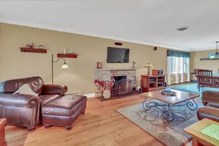 9205 Millard Ave, Evergreen Park, IL 60805 - Photo 6