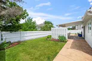 7 Greystone Ct, Streamwood, IL 60107 - Photo 16