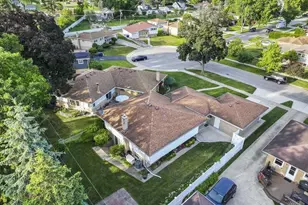 1920 Koehler Dr, Des Plaines, IL 60018 - Photo 44