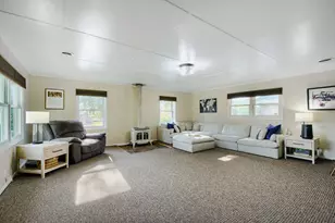 9 Tomahawk Trail, Oswego, IL 60543 - Photo 4