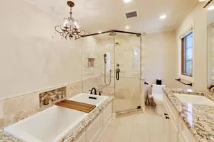 1310 W Hampton Pl, Palatine, IL 60067 - Photo 16