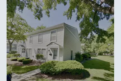 1674 Williamsburg Court #D, Wheaton, IL 60189 - Photo 1