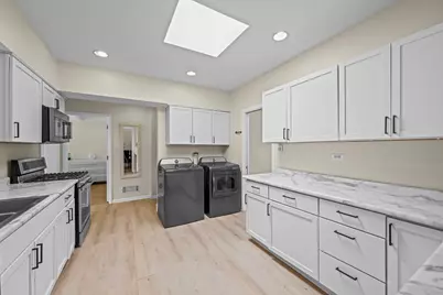 7822 W Carmen Avenue, Norridge, IL 60706 - Photo 10