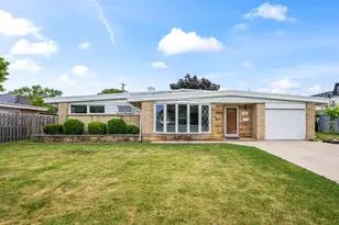 7822 W Carmen Ave, Norridge, IL 60706 - Photo 1
