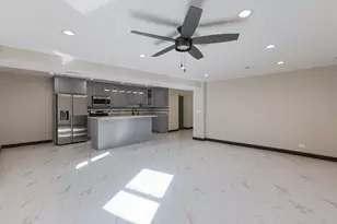 442 E 48th St, Chicago, IL 60615 - Photo 12