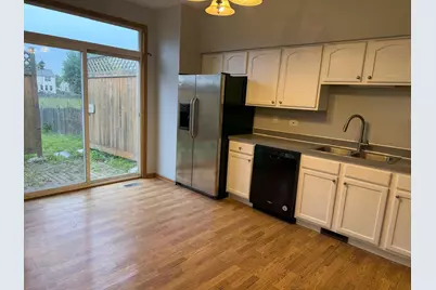 2208 Rebecca Circle #2208, Montgomery, IL 60538 - Photo 2