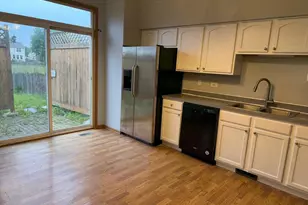 2208 Rebecca Cir, Montgomery, IL 60538 - Photo 2