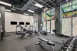 400 W Ontario St, Chicago, IL 60654 - Photo 16