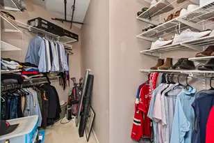 400 W Ontario St, Chicago, IL 60654 - Photo 12