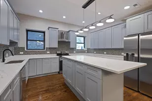 442 E 48th St, Chicago, IL 60615 - Photo 16