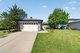 17830 65th Ave, Tinley Park, IL 60477 - Photo 2