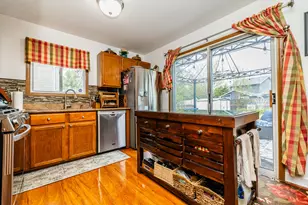 2900 Dorothy Dr, Aurora, IL 60504 - Photo 6