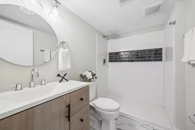 742 Highland Avenue, Oak Park, IL 60304 - Photo 24