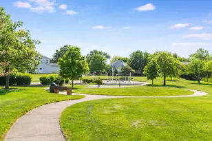 27W306 Victoria Ln, Winfield, IL 60190 - Photo 30