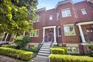 1825 W Sunnyside Ave, Chicago, IL 60640 - Photo 1