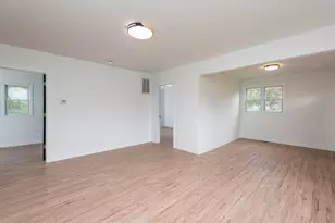 40510 N Marcus St, Antioch, IL 60002 - Photo 6