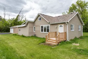 40510 N Marcus St, Antioch, IL 60002 - Photo 1
