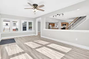 106 W North St, Danvers, IL 61732 - Photo 2